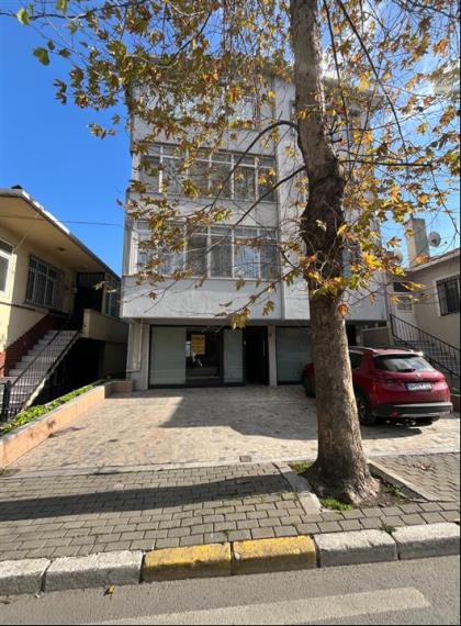 FİRUZKÖY-HASAN ÖNAL CAD. ÜZERİNDE 140 M2 KİRALIK DÜKKAN